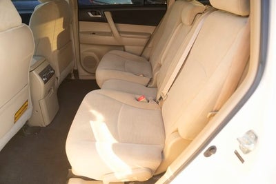 2013 Toyota Highlander Base Plus V6