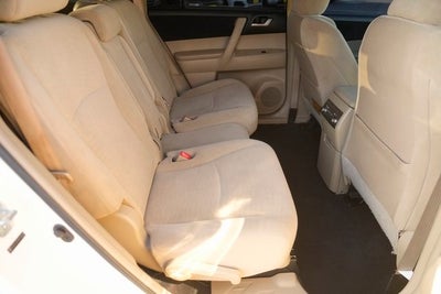 2013 Toyota Highlander Base Plus V6