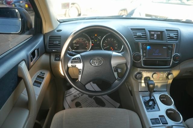 2013 Toyota Highlander Base Plus V6