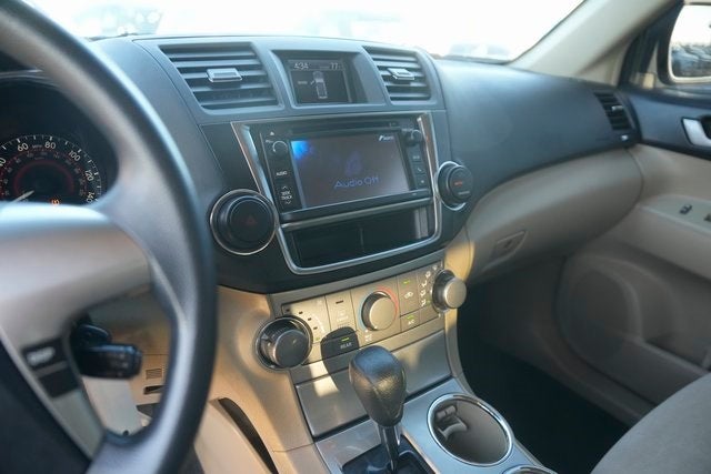 2013 Toyota Highlander Base Plus V6