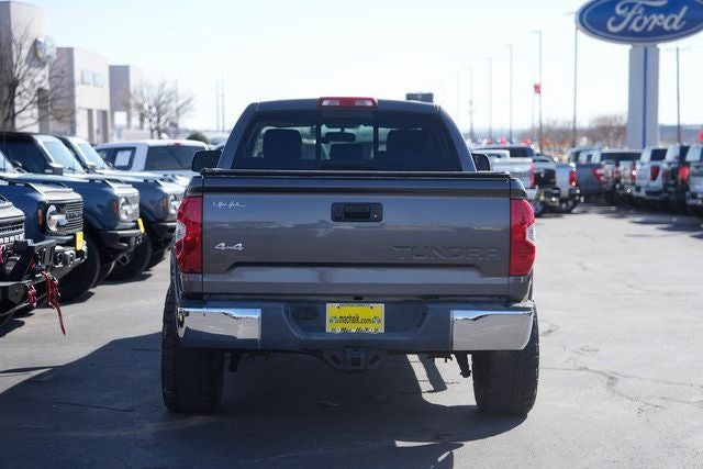 2017 Toyota Tundra SR5