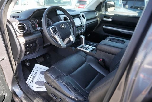 2017 Toyota Tundra SR5