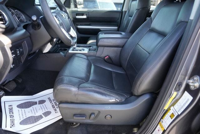 2017 Toyota Tundra SR5