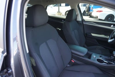 2022 Kia K5 LXS
