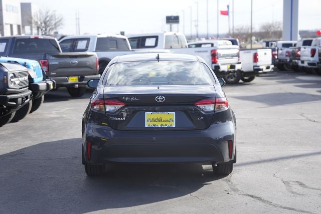 2025 Toyota Corolla LE