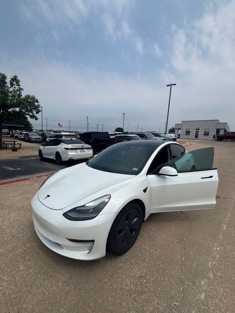 2021 Tesla Model 3 Standard Range Plus