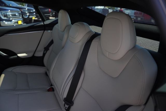 2023 Tesla Model S Plaid