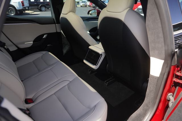 2023 Tesla Model S Plaid