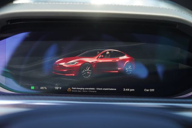 2023 Tesla Model S Plaid