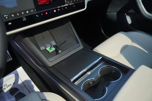 2023 Tesla Model S Plaid