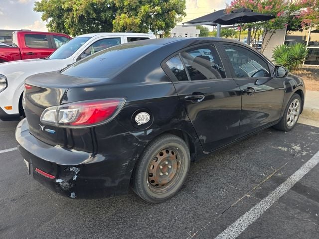 2013 Mazda Mazda3 i Sport