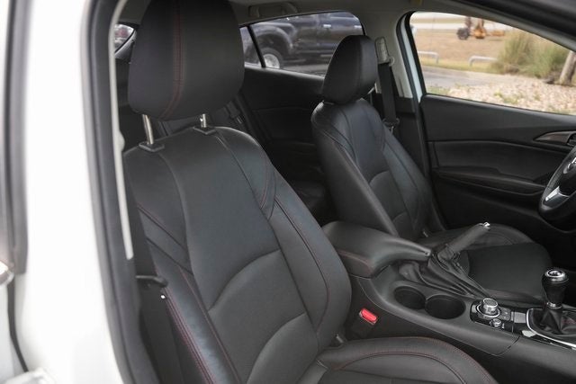 2015 Mazda Mazda3 s Grand Touring