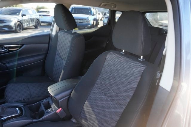 2021 Nissan Rogue Sport SV