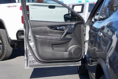 2021 Nissan Rogue Sport SV