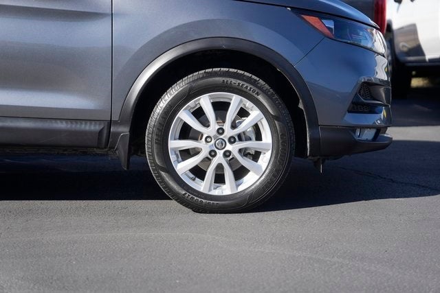 2021 Nissan Rogue Sport SV