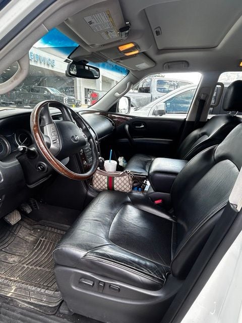 2017 INFINITI QX80 Base