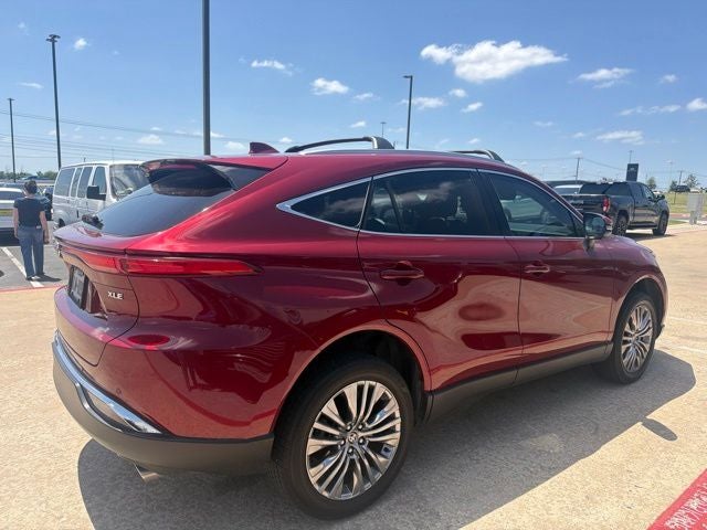 2023 Toyota Venza Base