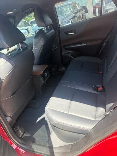 2023 Toyota Venza Base