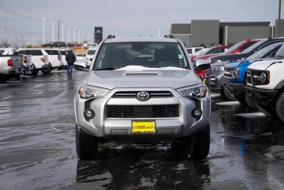 2024 Toyota 4Runner TRD Off-Road