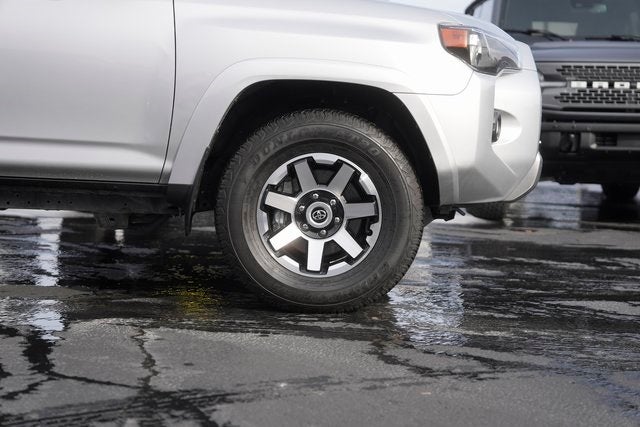 2024 Toyota 4Runner TRD Off-Road