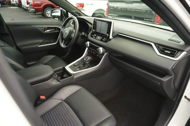 2019 Toyota RAV4 Hybrid XSE