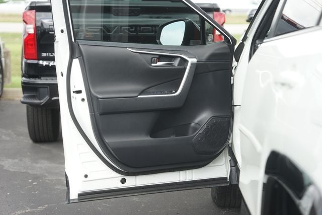 2019 Toyota RAV4 Hybrid XSE