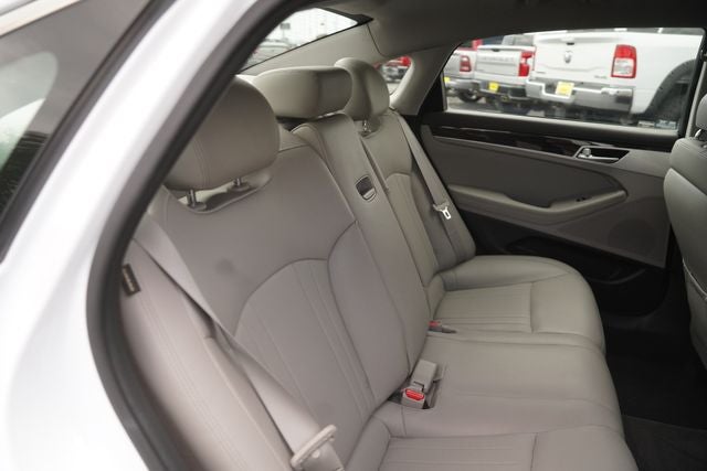 2017 Genesis G80 3.8