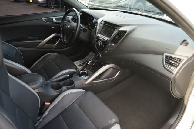 2016 Hyundai Veloster Turbo