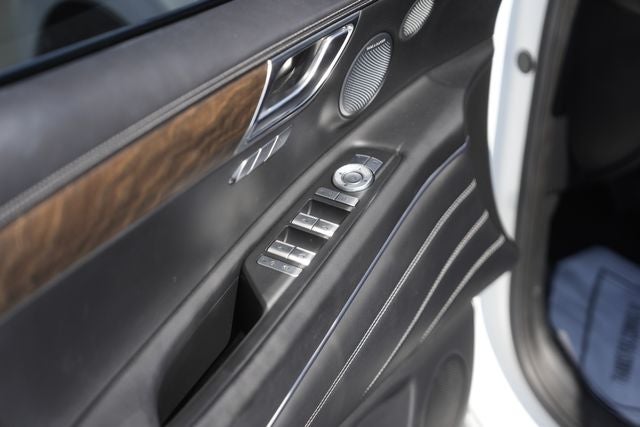 2025 Genesis GV80 2.5T Prestige