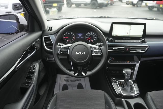 2023 Kia Seltos S