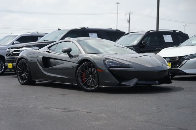 2017 McLaren 570GT Base