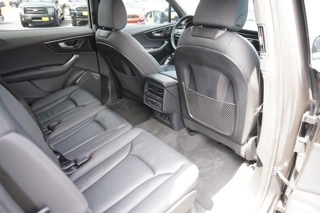 2021 Audi Q7 55 Premium quattro