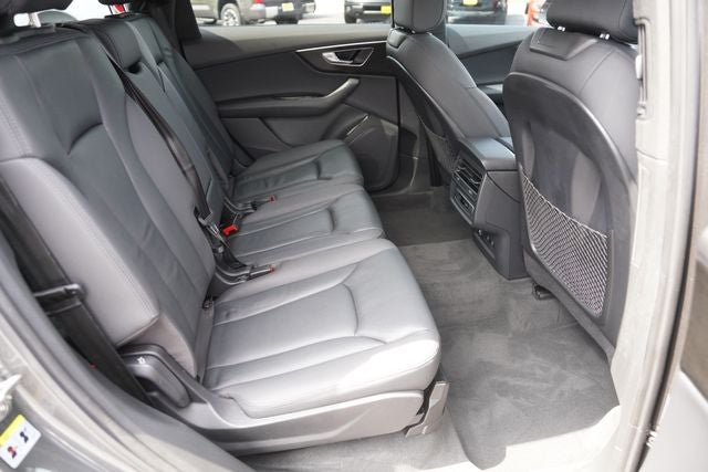 2021 Audi Q7 55 Premium quattro