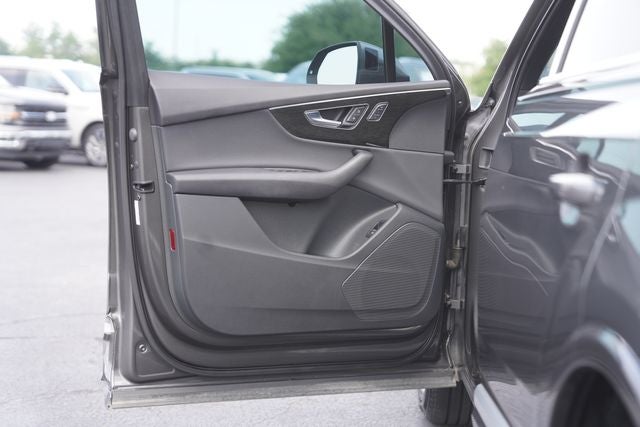 2021 Audi Q7 55 Premium quattro