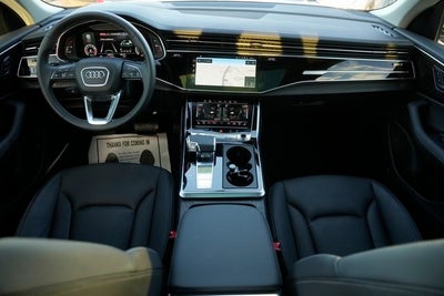 2023 Audi Q8 55 Prestige quattro