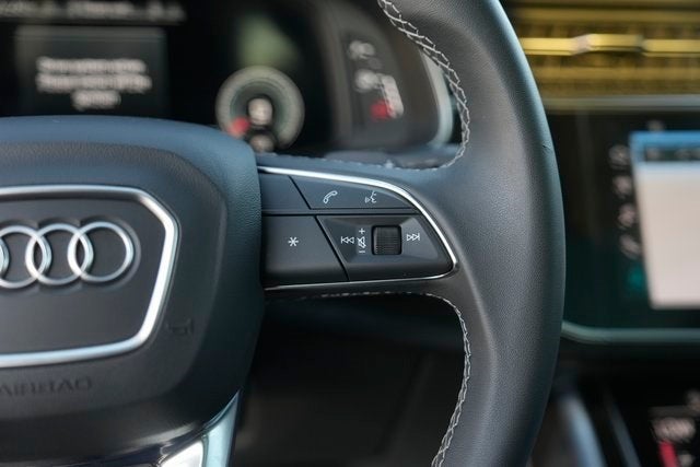 2023 Audi Q8 55 Prestige quattro