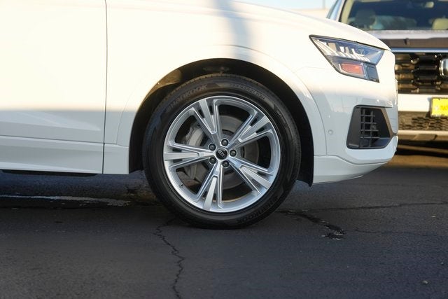 2023 Audi Q8 55 Prestige quattro