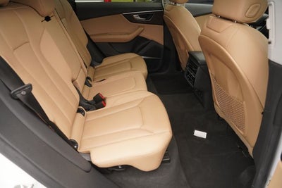 2020 Audi Q8 55 Premium Plus quattro