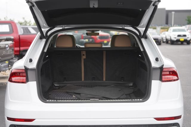 2020 Audi Q8 55 Premium Plus quattro