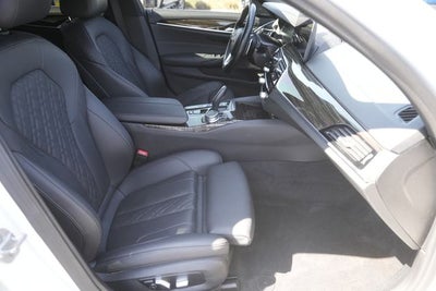 2021 BMW 5 Series 530i