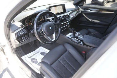 2021 BMW 5 Series 530i