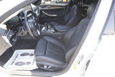 2021 BMW 5 Series 530i