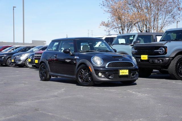 Used 2012 MINI Cooper S with VIN WMWSV3C5XCTY19343 for sale in Georgetown, TX