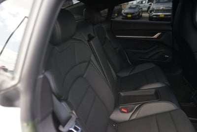 2022 Porsche Taycan Base