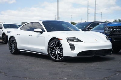 2022 Porsche Taycan Base