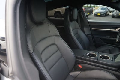 2022 Porsche Taycan Base