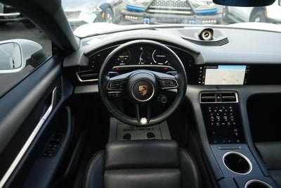 2022 Porsche Taycan Base