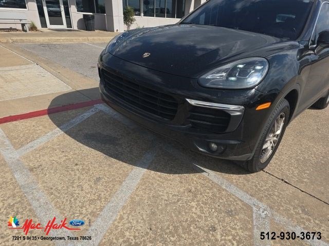 2016 Porsche Cayenne Base