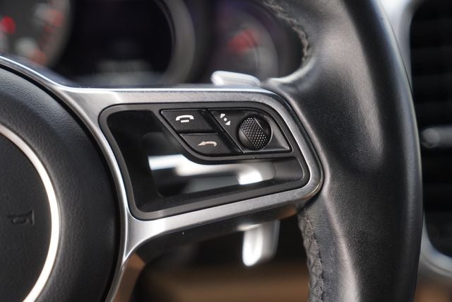 2016 Porsche Cayenne Base