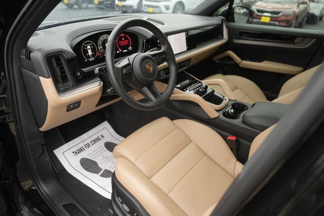 2025 Porsche Cayenne Base